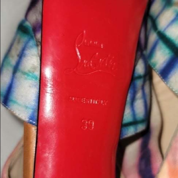 Christian Louboutin Heels for sale - Picture 10 of 10